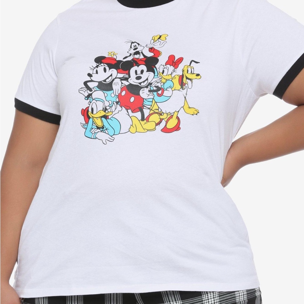 NWT Disney The Sensational Six Rib Collar Girls
T-Shirt